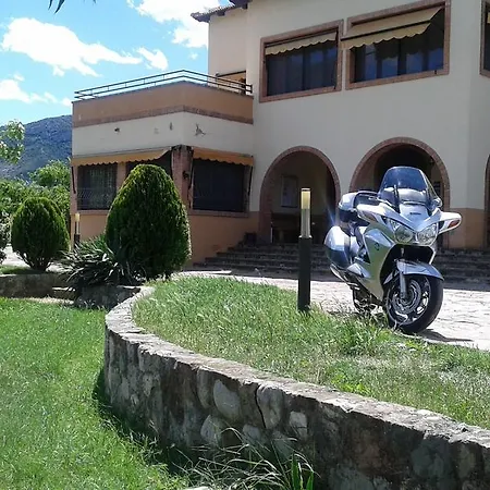 Hotel Dom 3*