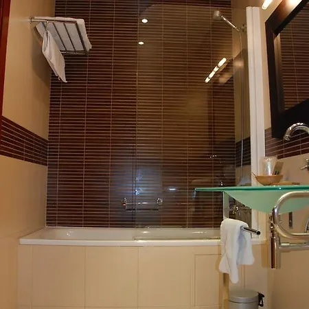 Hotel Dom 3*