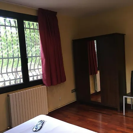 Hotel Dom 3*